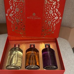 Molton Brown Body Wash Trio - Gold, Orange, Purple